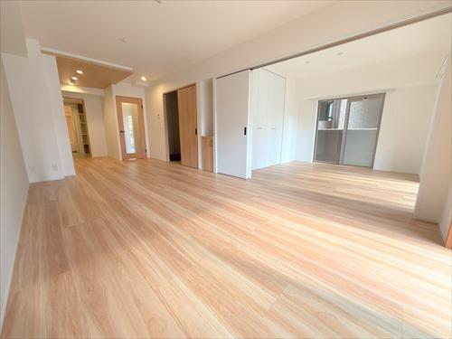 ＬＤＫ　約１５．８帖