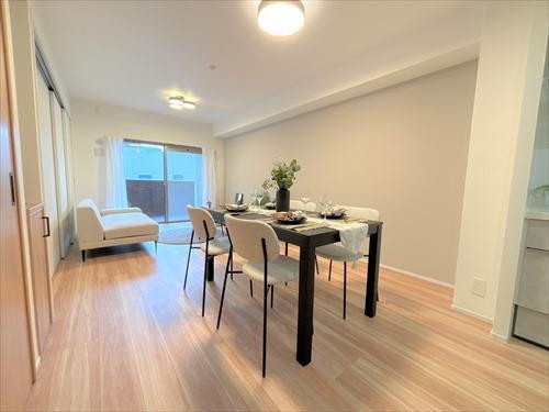 ＬＤＫ　約１５．８帖