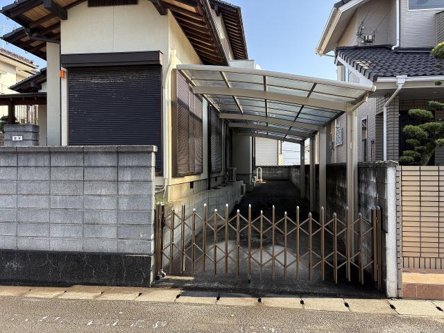 駐車場  写真撮影日：2025-12-22