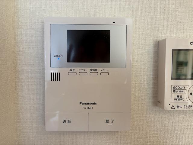 防犯設備 モニター付きインターホン  写真撮影日：2026-01-22