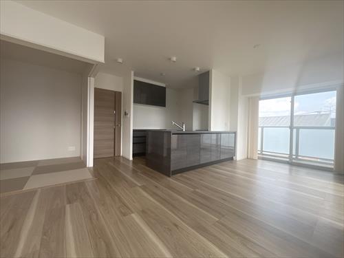 ＬＤＫ約１８．４帖