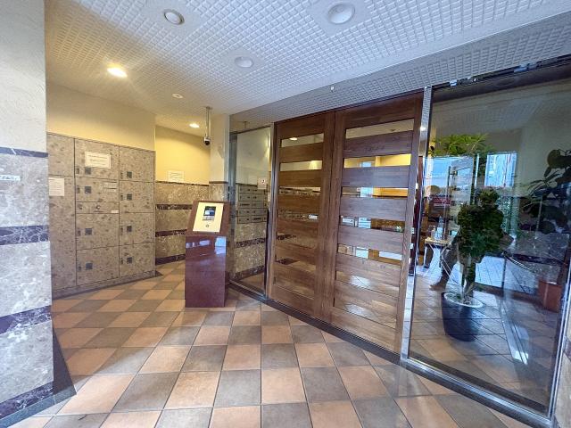 エントランス  写真撮影日：2026-03-15