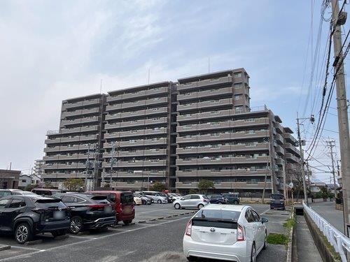 外観（南側正面）