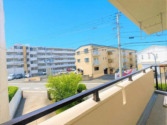 住戸からの眺望写真  写真撮影日：2026-06-18