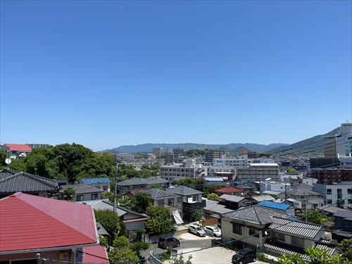 建物２階からの眺望（南東側）