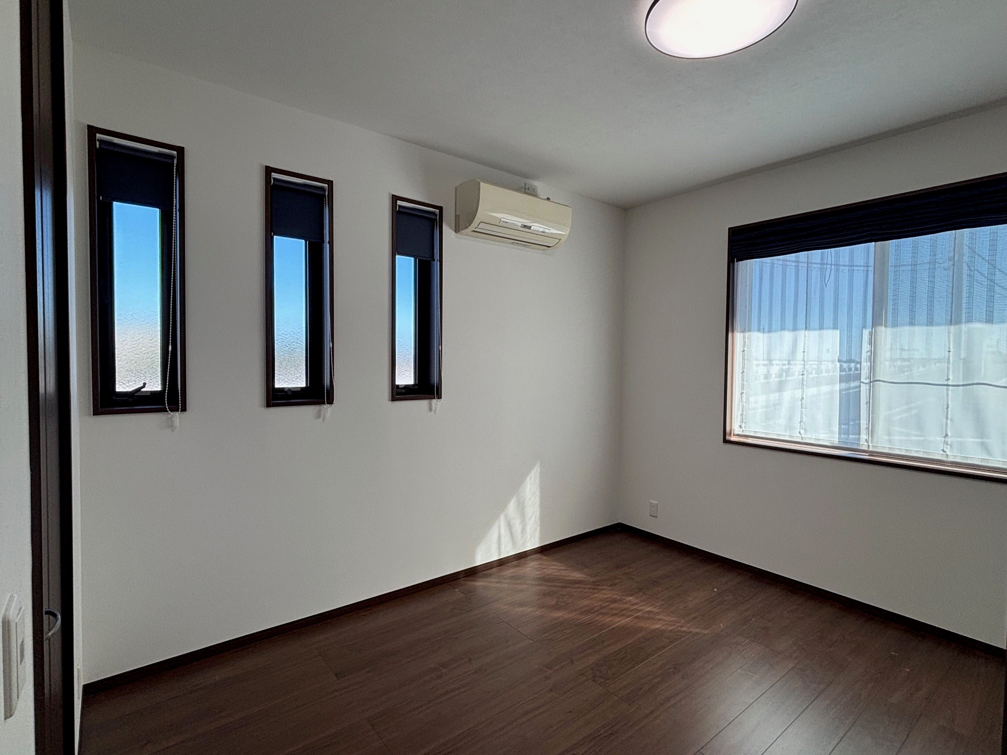 主寝室 写真撮影日：11/21/25, 12:00 AM