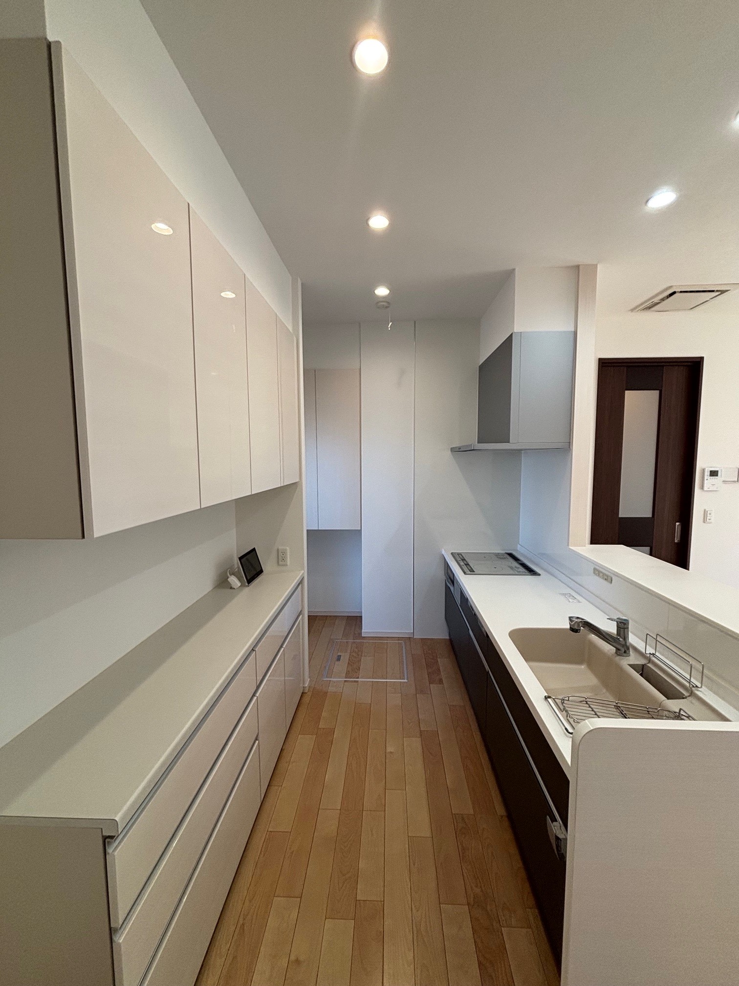 キッチン 写真撮影日：11/21/25, 12:00 AM