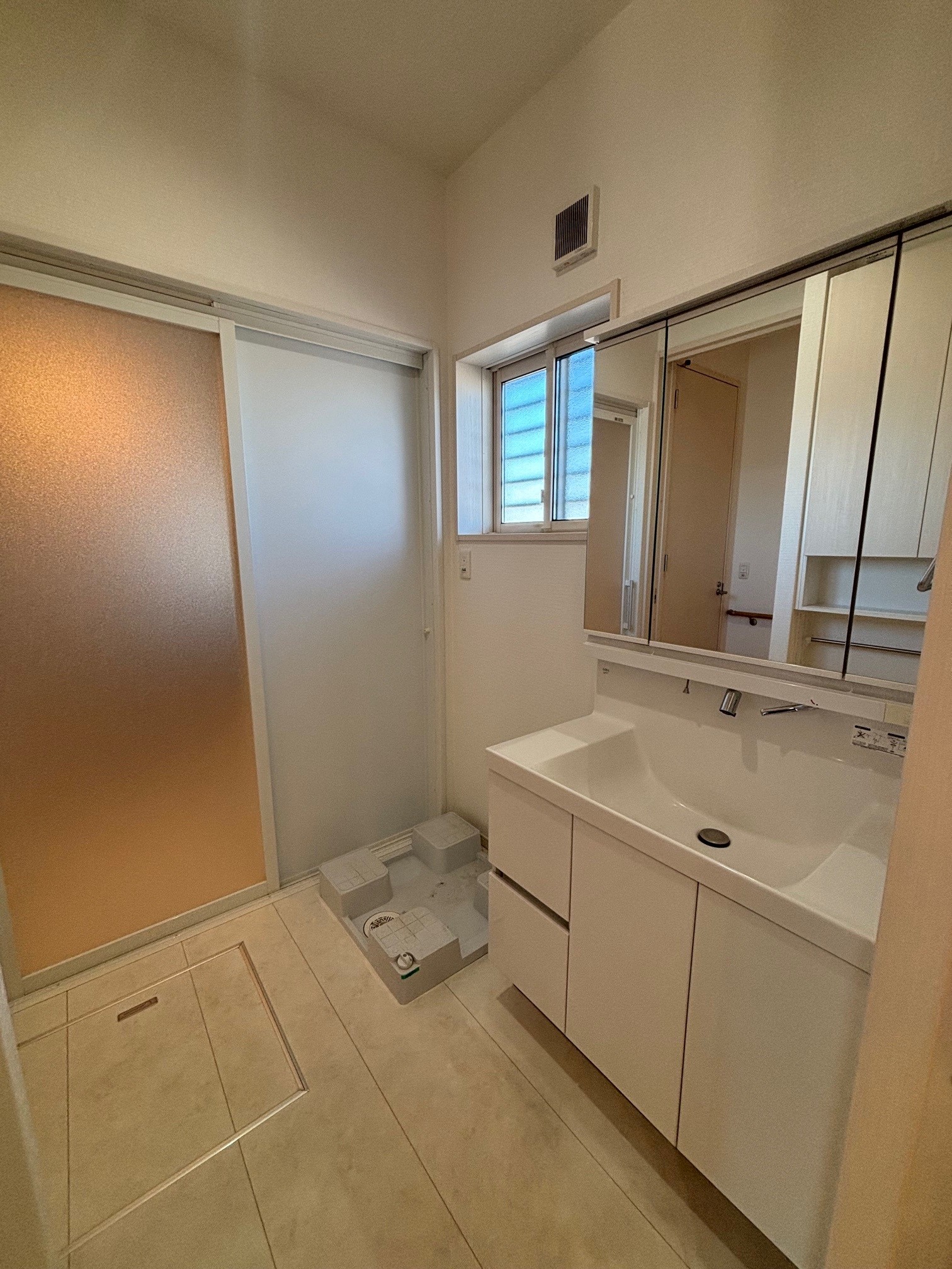 洗面室 写真撮影日：11/21/25, 12:00 AM