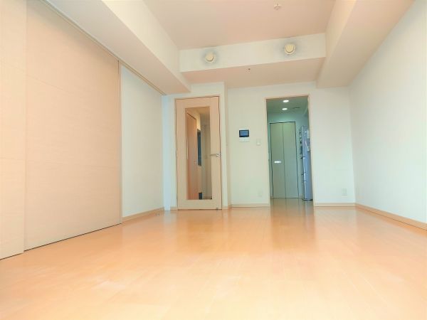 リビング  写真撮影日：2025-04-26