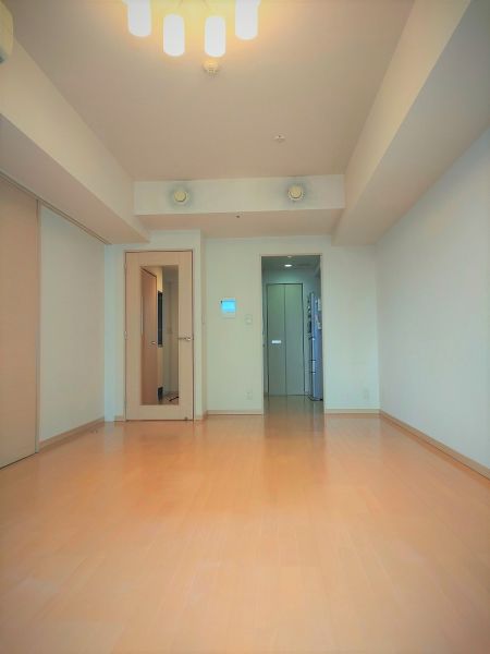 リビング  写真撮影日：2025-04-26