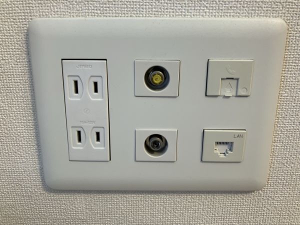 その他設備 マルチメディアコンセント  写真撮影日：2024-05-01