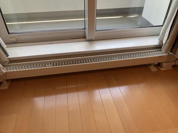 冷暖房・空調設備 パネルヒーター  写真撮影日：2024-05-01