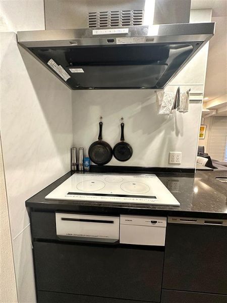 発電・温水設備 キッチン  写真撮影日：2024-11-09