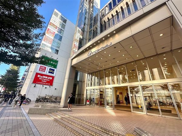 さっぽろ東急百貨店 450m 写真撮影日：2024-10-05 
