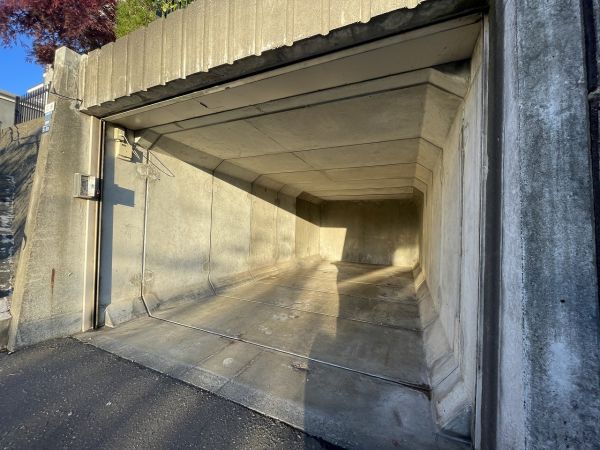 駐車場  写真撮影日：2024-11-01