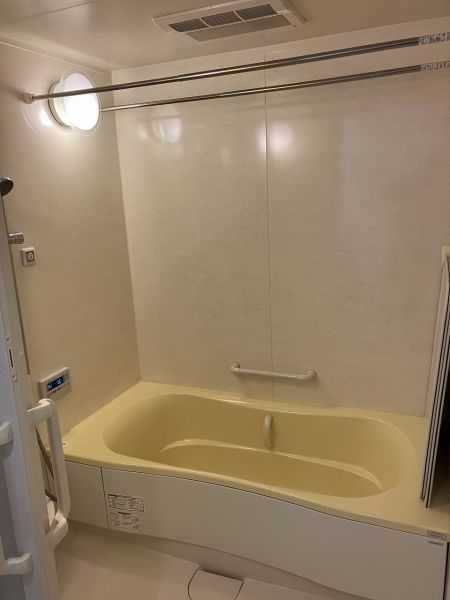 浴室  写真撮影日：2025-03-01