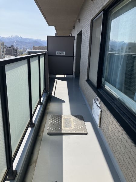 バルコニー  写真撮影日：2025-05-01