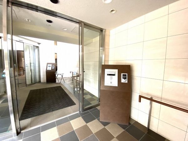 エントランス  写真撮影日：2025-05-08