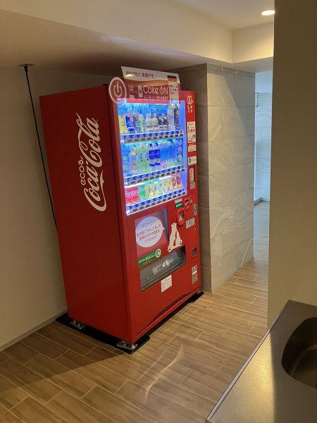 その他設備 共用部自動販売機  写真撮影日：2025-05-15