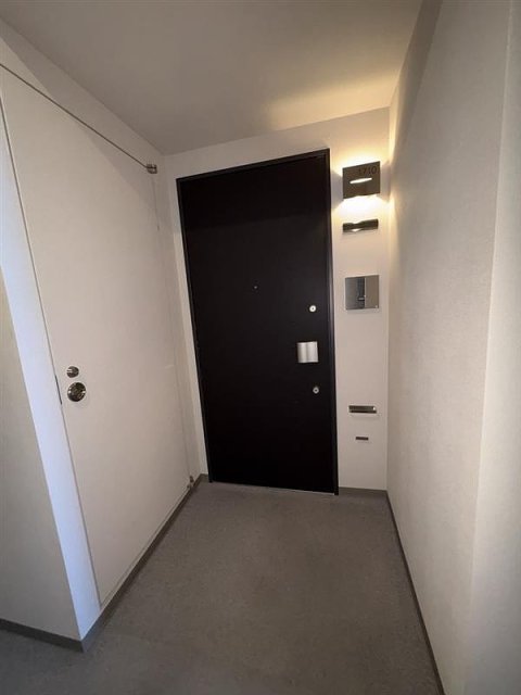 その他設備 玄関とトランクルーム  写真撮影日：2026-08-09