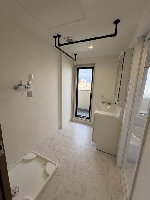 洗面台・洗面所  写真撮影日：2025-11-23