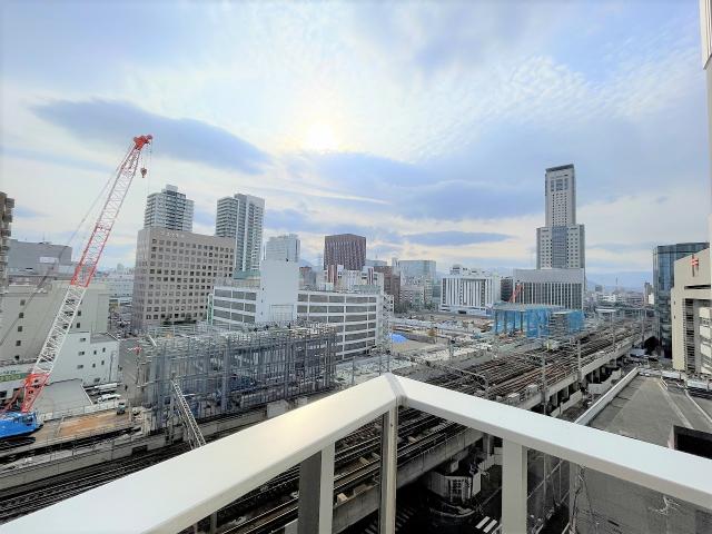 住戸からの眺望写真  写真撮影日：2025-10-31