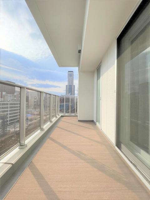 バルコニー  写真撮影日：2025-10-31