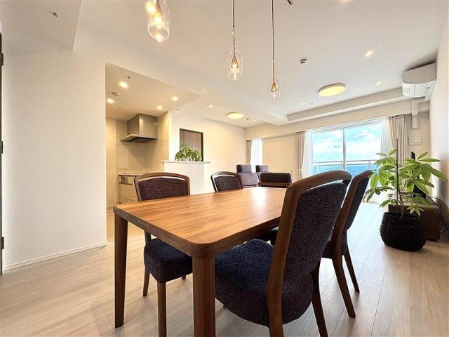 リビング  写真撮影日：2025-11-17