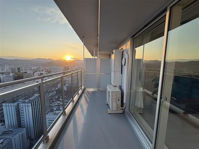 バルコニー  写真撮影日：2025-11-17