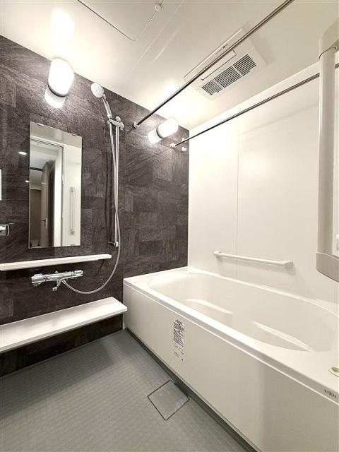 浴室  写真撮影日：2025-11-16