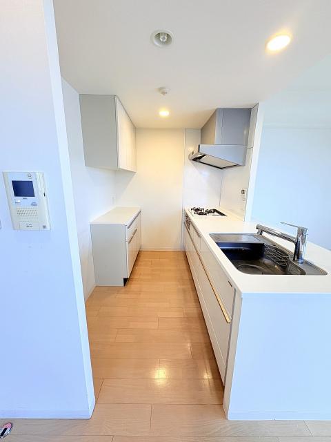 キッチン  写真撮影日：2025-12-02