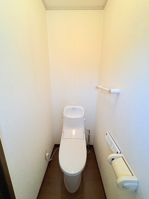 トイレ  写真撮影日：2025-11-30