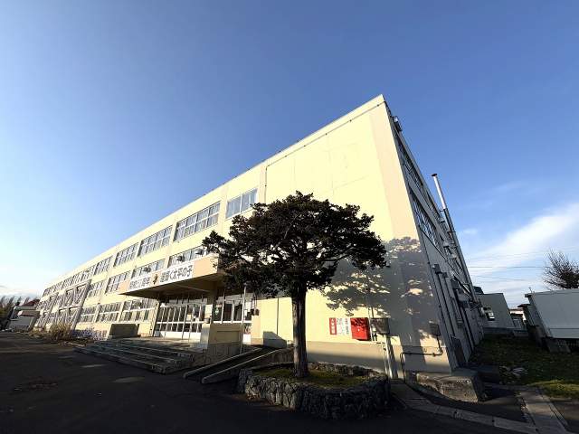 札幌市立太平小学校 900m 写真撮影日：2025-11-21