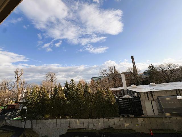 住戸からの眺望写真  写真撮影日：2025-11-30