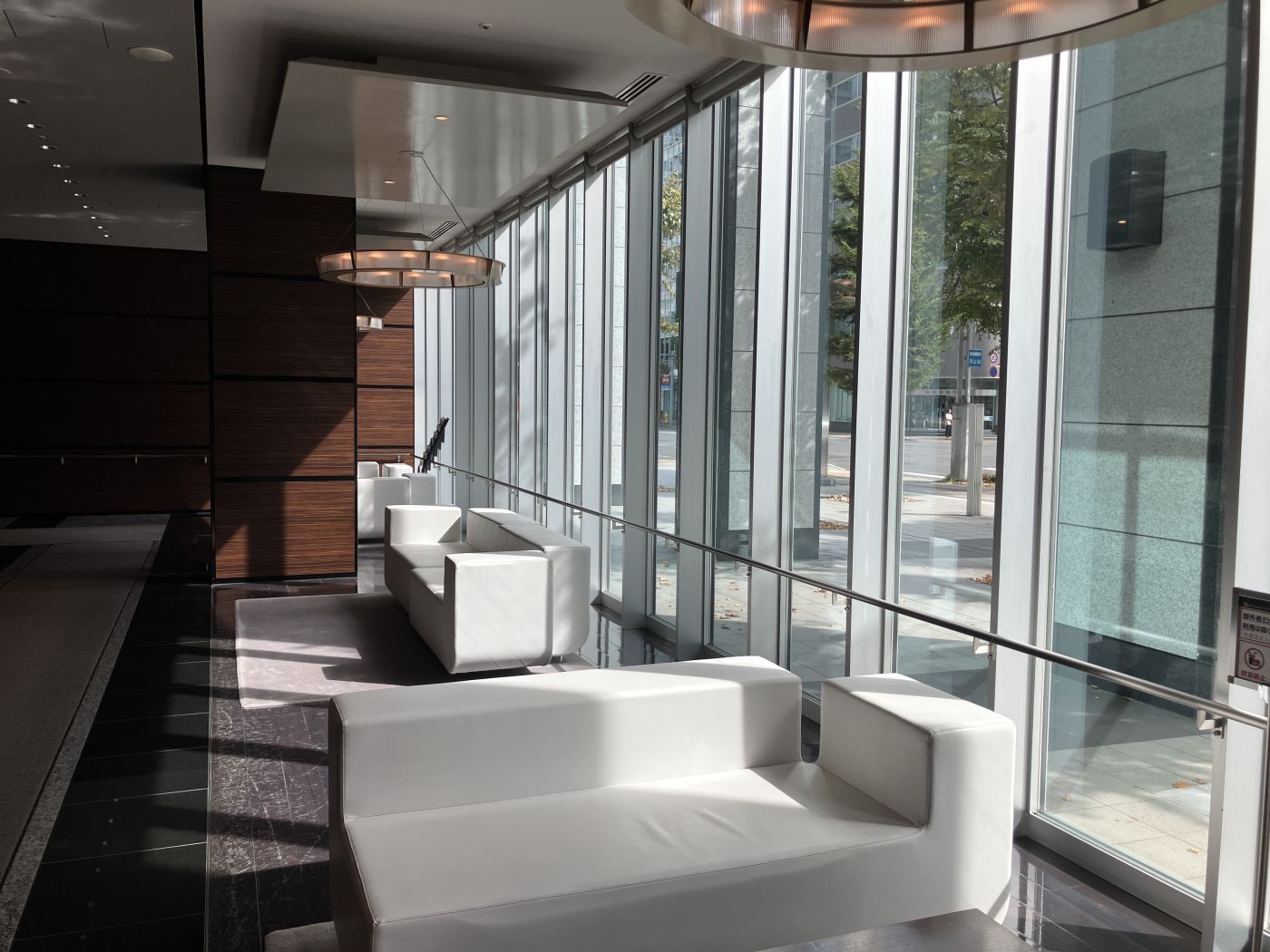 エントランス 写真撮影日：10/12/25, 12:00 AM