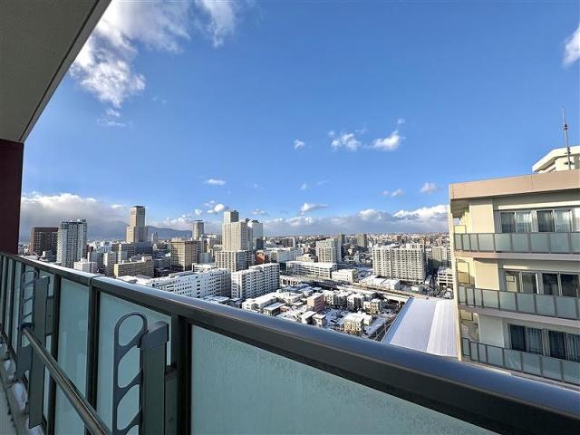 住戸からの眺望写真  写真撮影日：2025-12-04