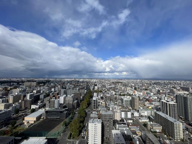 住戸からの眺望写真  写真撮影日：2025-12-19