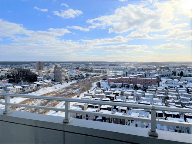 住戸からの眺望写真  写真撮影日：2025-12-22