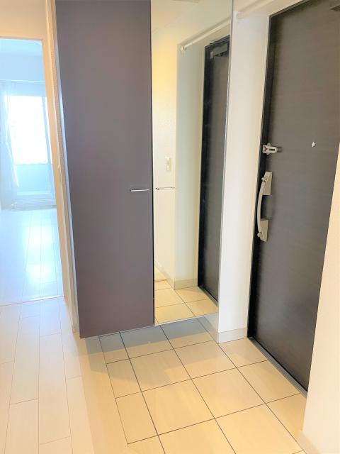 玄関  写真撮影日：2025-12-22