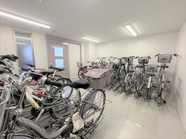 その他共用部  写真撮影日：2025-12-25