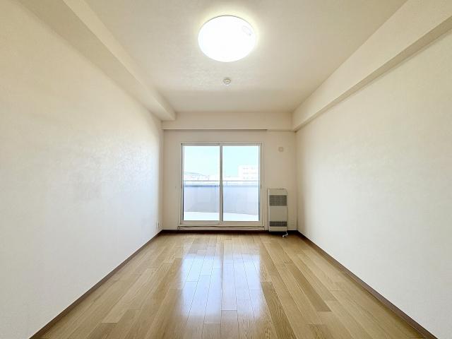 リビング以外の居室  写真撮影日：2026-02-14