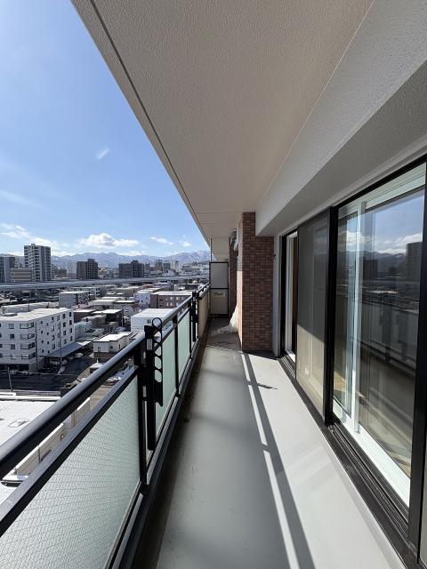 バルコニー  写真撮影日：2026-03-15