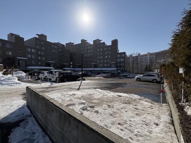 駐車場(共用設備)  写真撮影日：2026-02-21