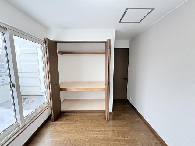 リビング以外の居室  写真撮影日：2026-03-03