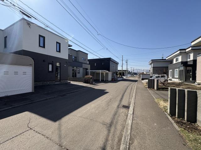 前面道路含む現地写真  写真撮影日：2026-03-25