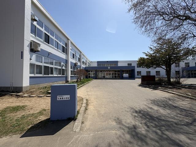 江別市立大麻東小学校 750m 写真撮影日：2026-04-19