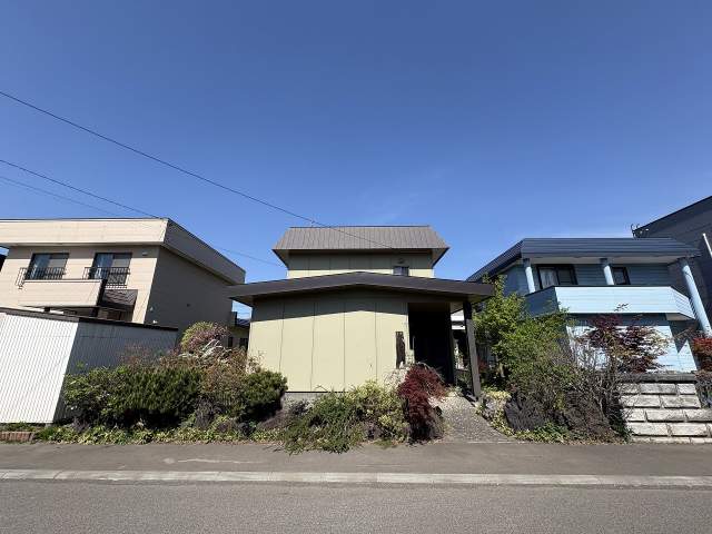 現地外観写真  写真撮影日：2026-05-12