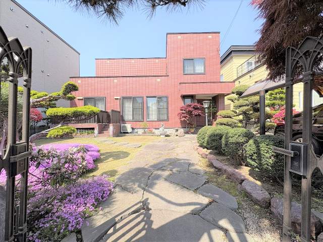 現地外観写真  写真撮影日：2026-05-15