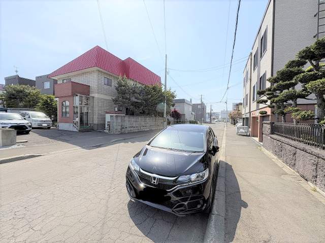 前面道路含む現地写真  写真撮影日：2026-05-15