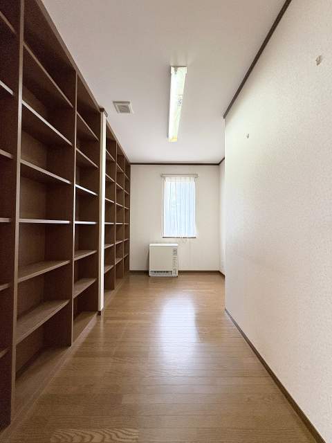 リビング以外の居室  写真撮影日：2026-09-15